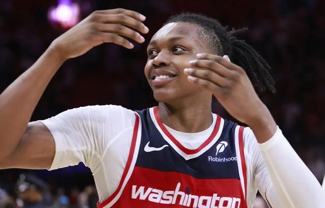 正负值创历史新低 奇才的卡灵顿上演“伤仲永”